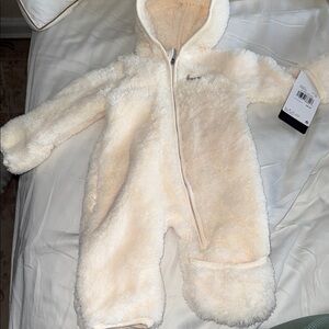 Nike Cream Plush Hooded Baby Footed One-Piece